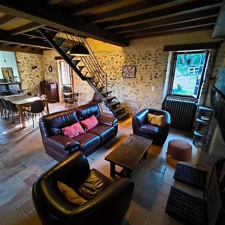 Maison Typique En Perigord *